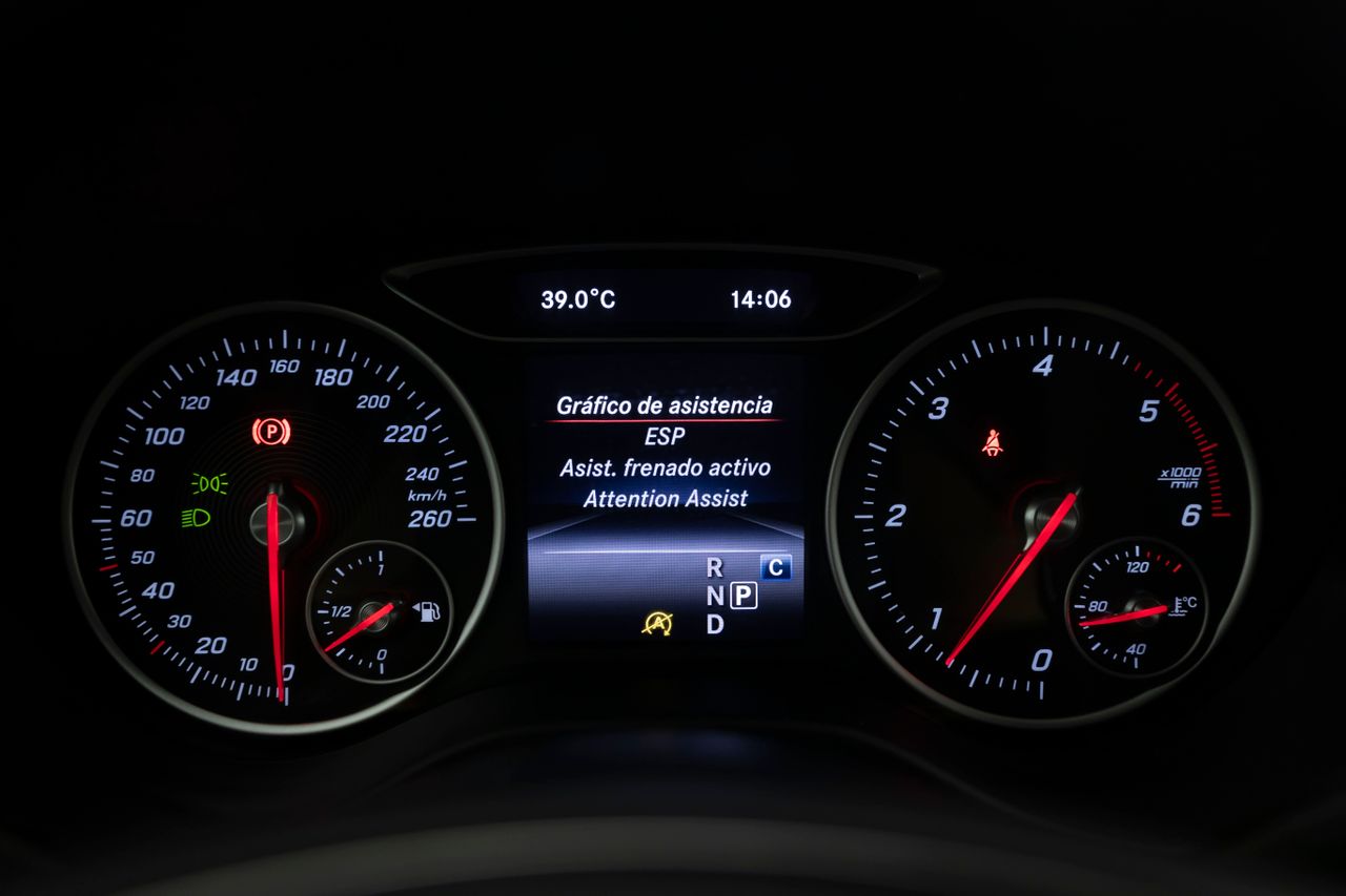 Mercedes Clase A 200D 2.2 CDI 136 cv  - Foto 38