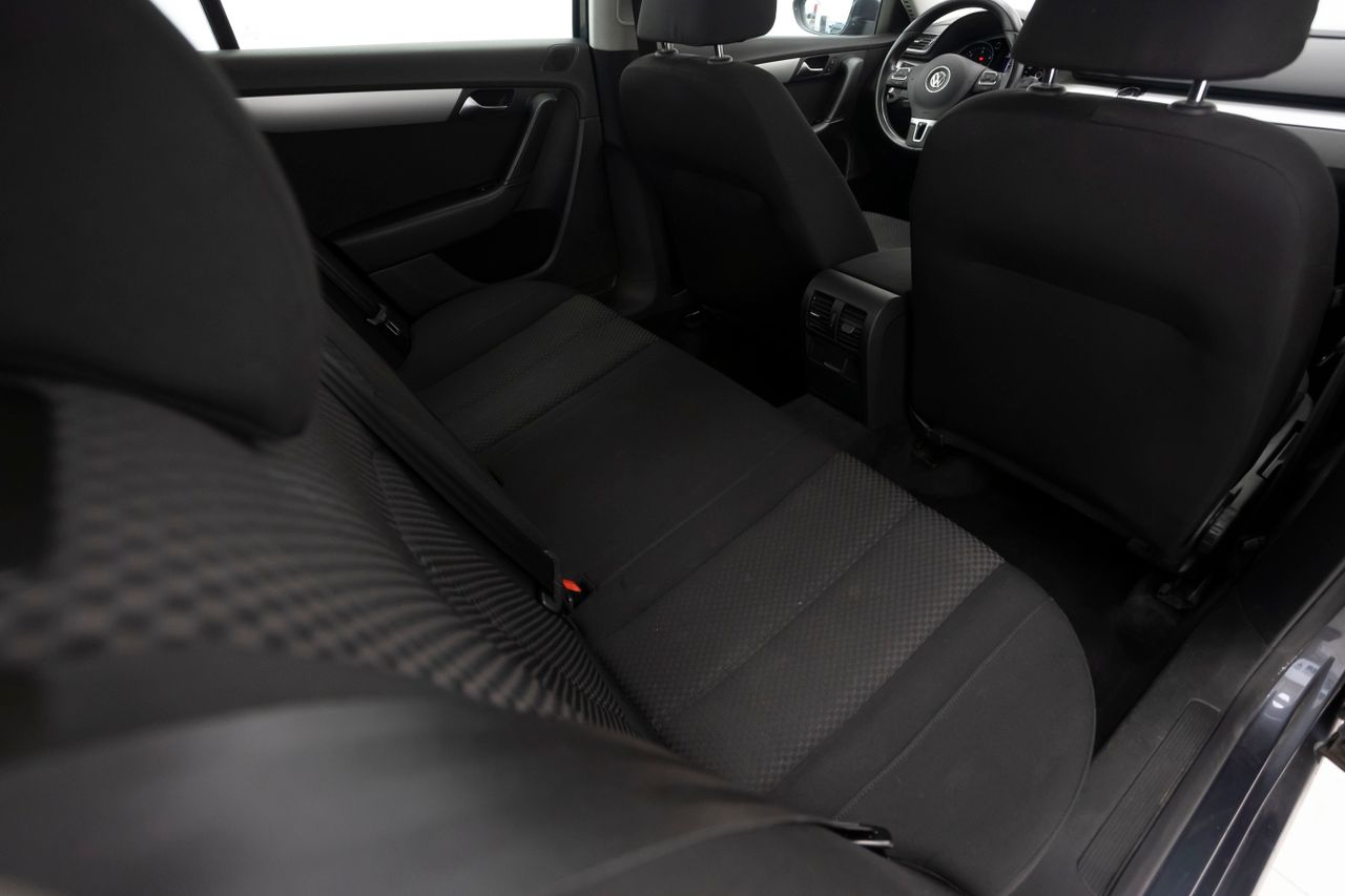 Volkswagen Passat BLUEMOTION 2.0 TDI 140 cv  - Foto 16