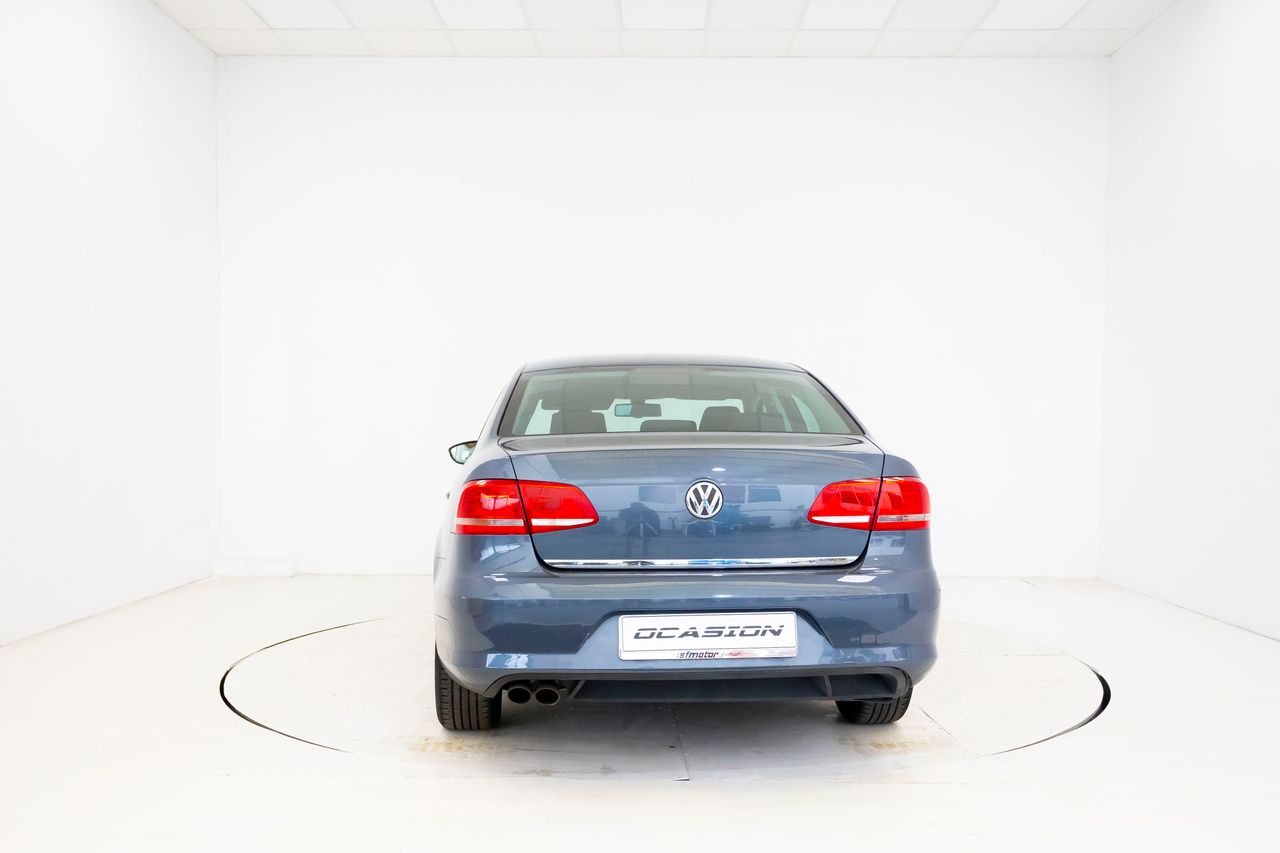 Volkswagen Passat BLUEMOTION 2.0 TDI 140 cv  - Foto 36