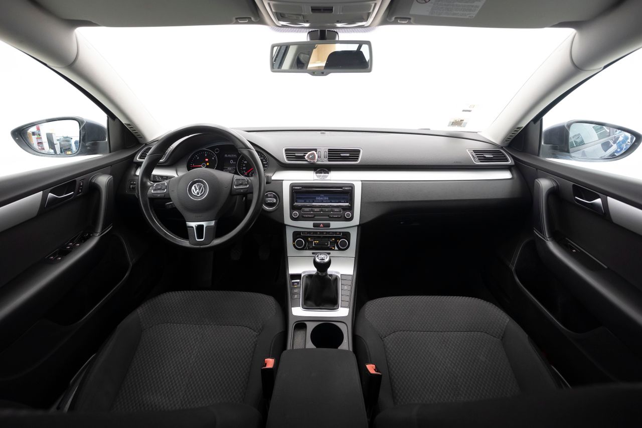 Volkswagen Passat BLUEMOTION 2.0 TDI 140 cv  - Foto 4