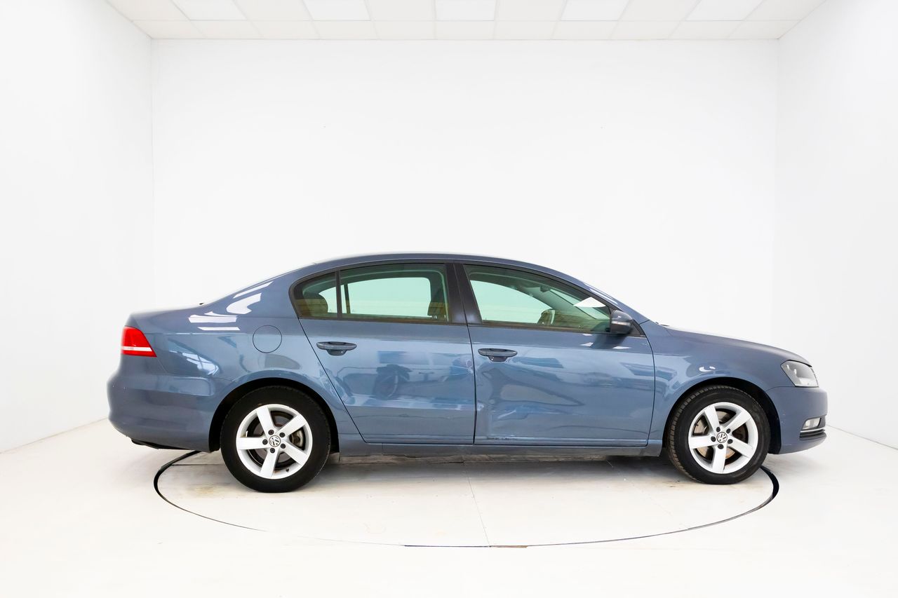 Volkswagen Passat BLUEMOTION 2.0 TDI 140 cv  - Foto 38