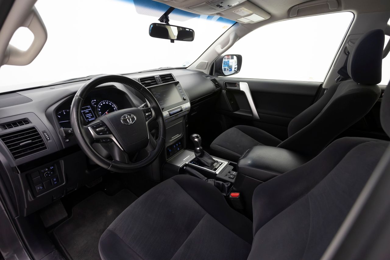 Toyota Land Cruiser 2.8 D4D VX 204 cv  - Foto 28