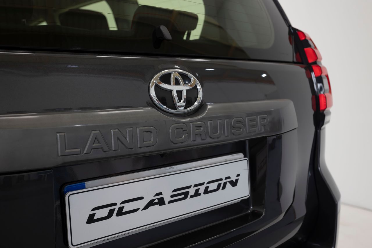 Toyota Land Cruiser 2.8 D4D VX 204 cv  - Foto 41