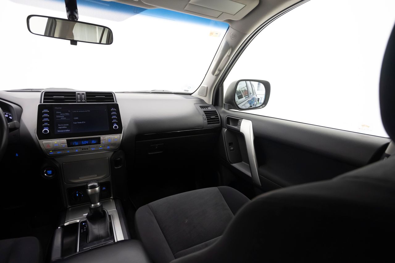 Toyota Land Cruiser 2.8 D4D VX 204 cv  - Foto 20