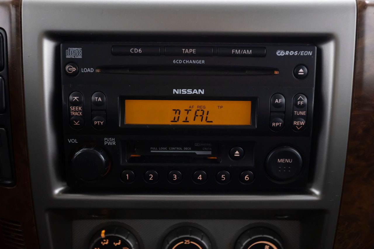 Nissan Patrol 3.0 Di 160 cv 3 P  - Foto 6