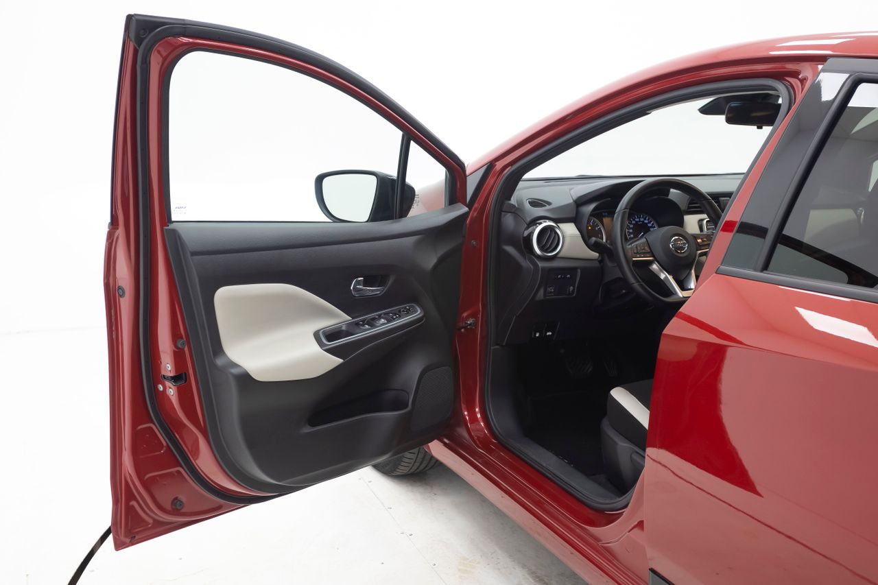 Nissan Micra 1.0 IG-T 92  cv AUTO N-DESIGN BLACK  - Foto 26