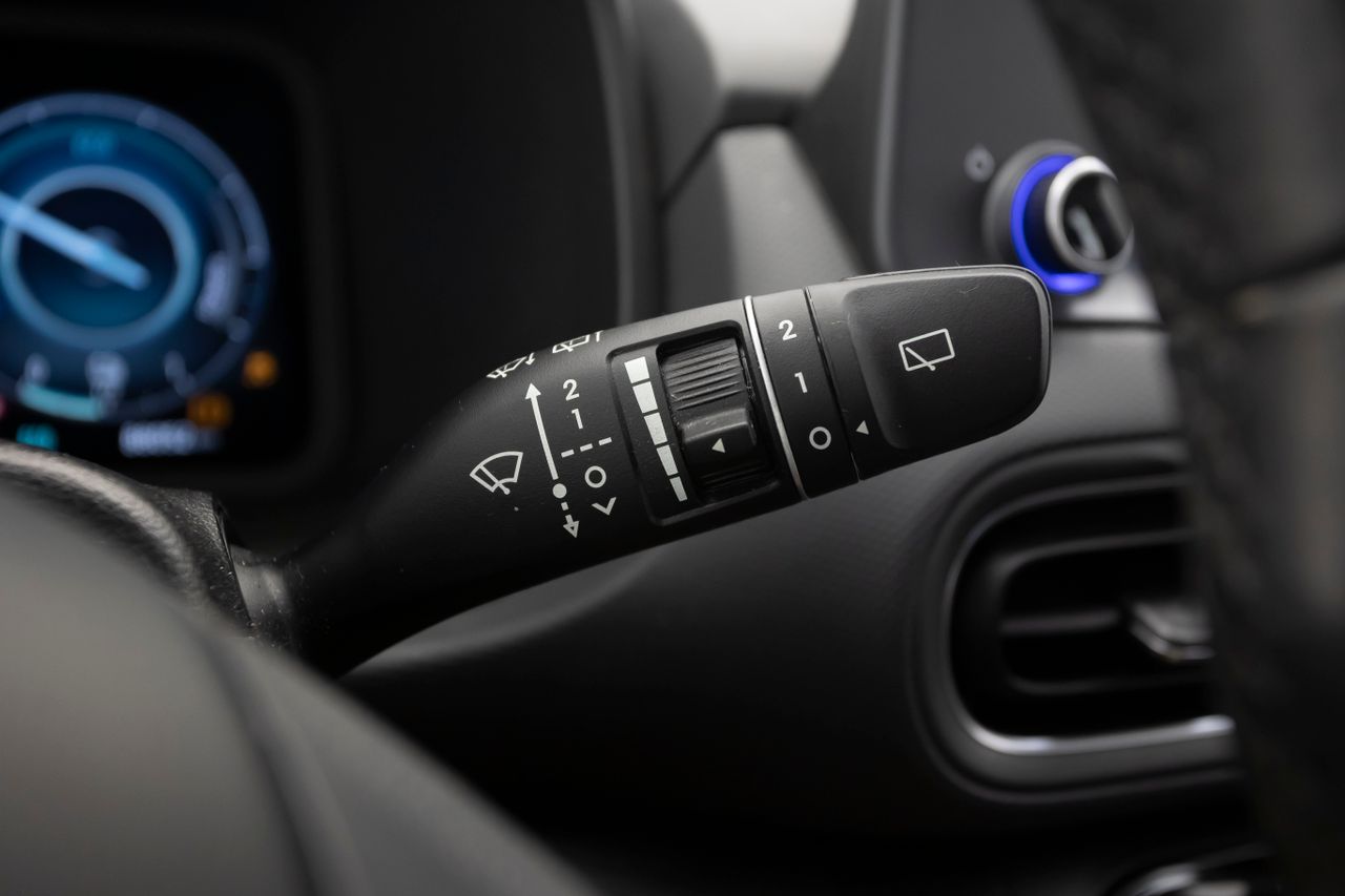 Hyundai Kona 1.6 GDI HYBRID HEV 141 cv TECNO  - Foto 32