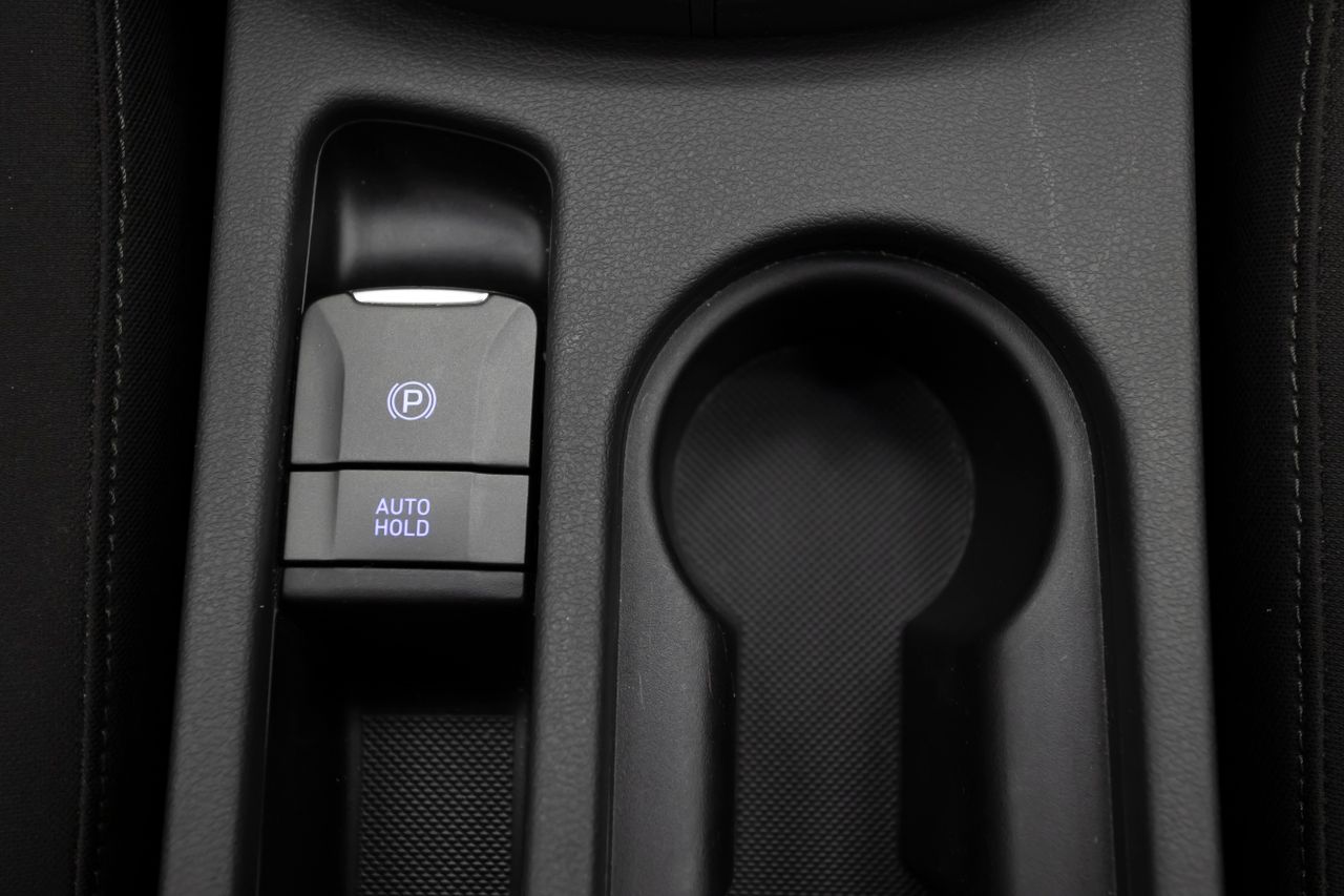 Hyundai Kona 1.6 GDI HYBRID HEV 141 cv TECNO  - Foto 19