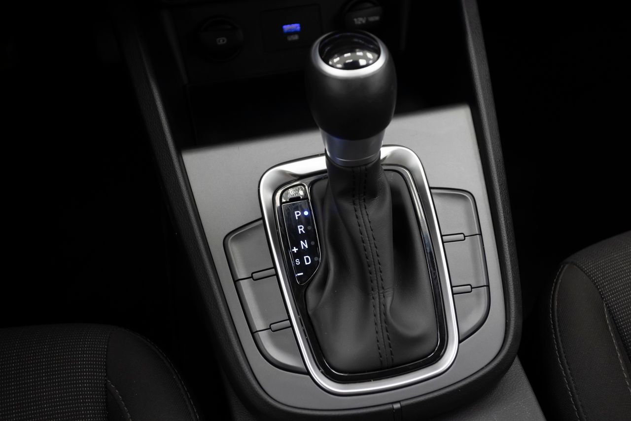 Hyundai Kona 1.6 GDI HYBRID HEV 141 cv TECNO  - Foto 20