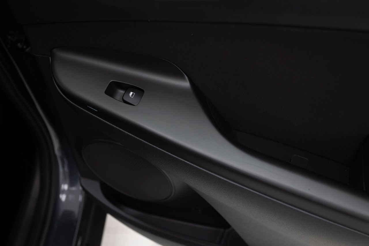 Hyundai Kona 1.6 GDI HYBRID HEV 141 cv TECNO  - Foto 14