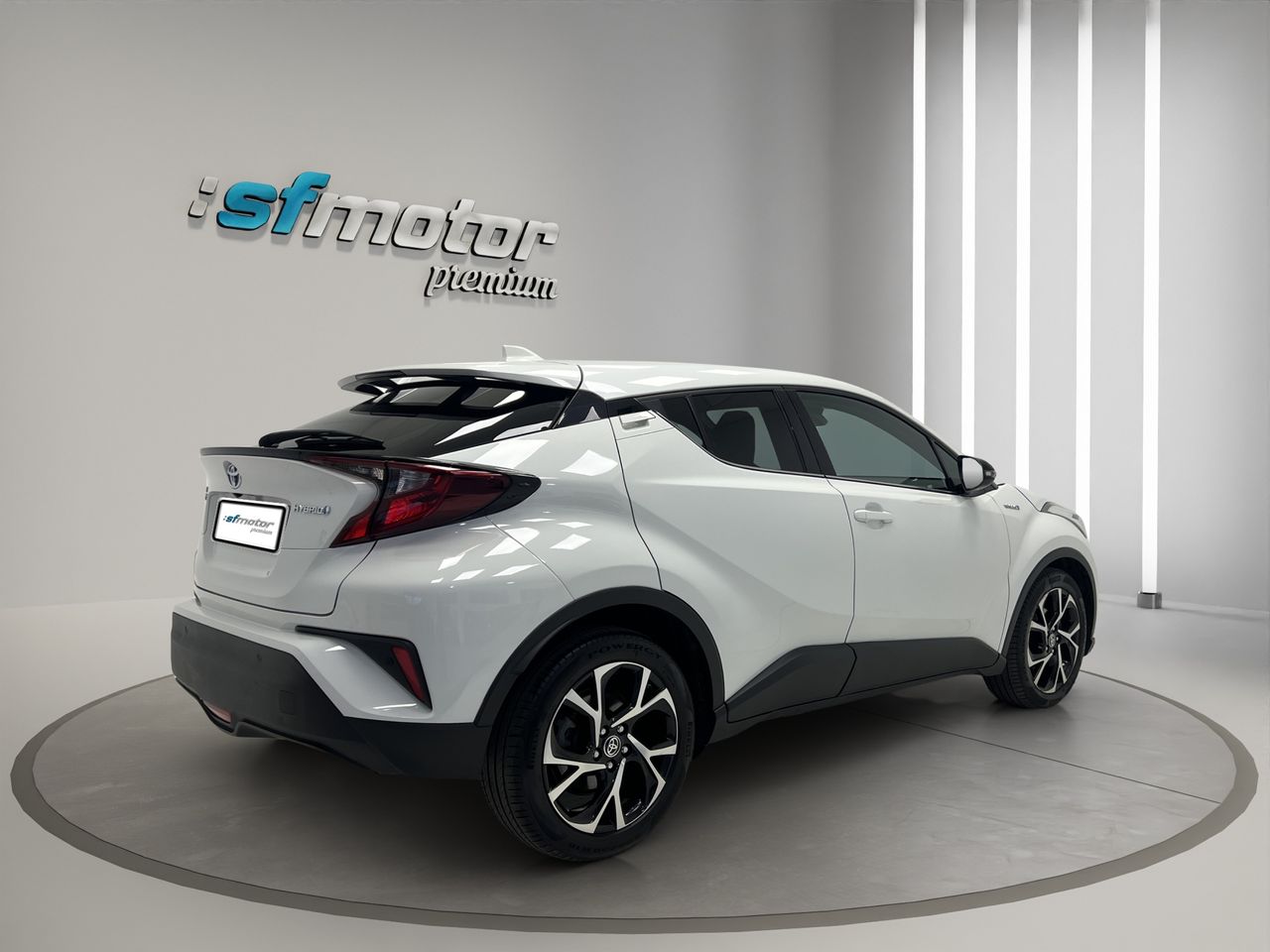 Toyota C-HR 1.8 125H Advance 122CV - Foto 4