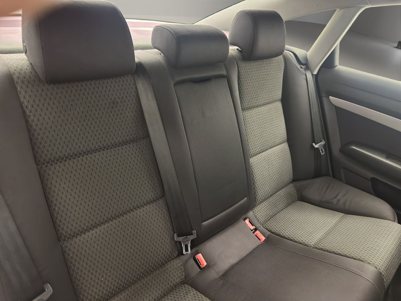 Audi A6 2.0 TDI - Foto 20