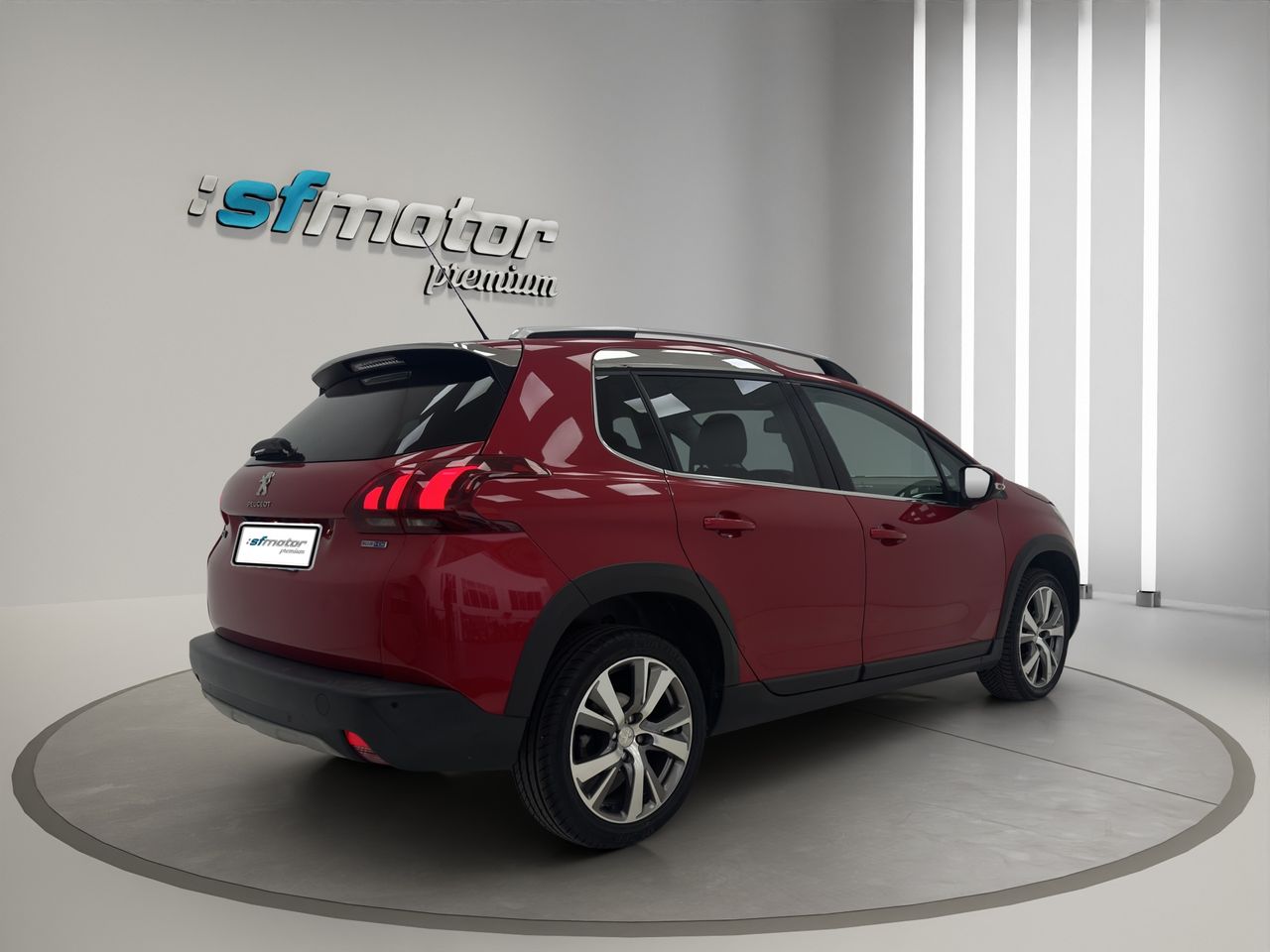 Peugeot 2008 Allure 1.6 BlueHDi 73KW (100CV) - Foto 7