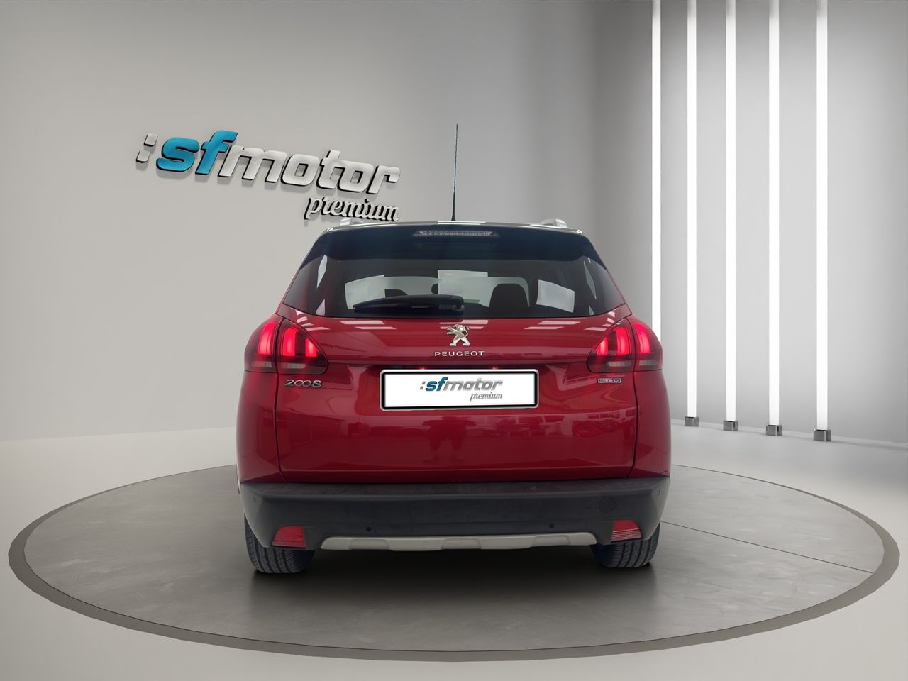 Peugeot 2008 Allure 1.6 BlueHDi 73KW (100CV) - Foto 6
