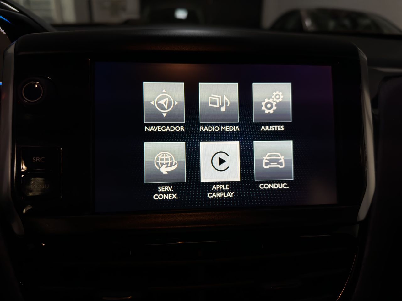 Peugeot 2008 Allure 1.6 BlueHDi 73KW (100CV) - Foto 29