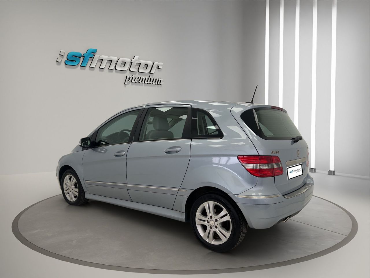 Mercedes Clase B 118  - Foto 11