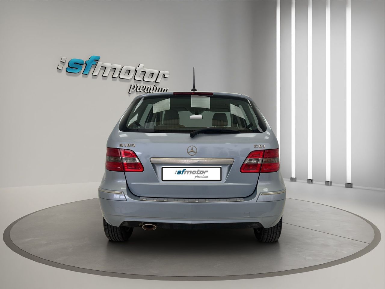 Mercedes Clase B 118  - Foto 20