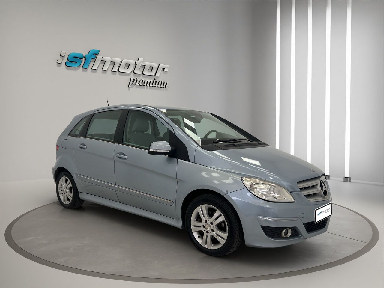 Mercedes Clase B 118  - Foto 18