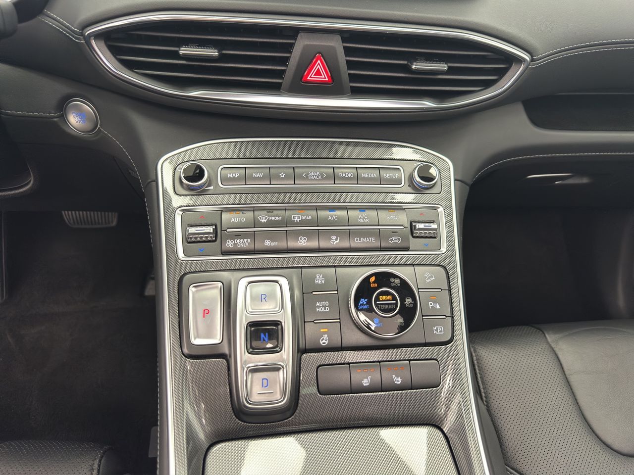 Hyundai Santa Fe 1.6 TGDi PHEV Tecno Auto 4x4 - Foto 16