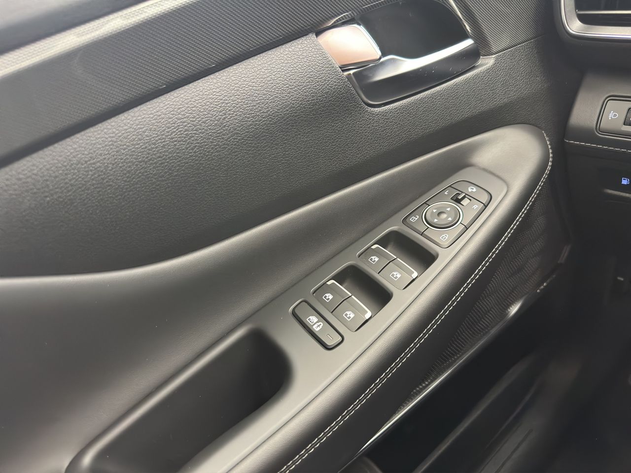 Hyundai Santa Fe 1.6 TGDi PHEV Tecno Auto 4x4 - Foto 13