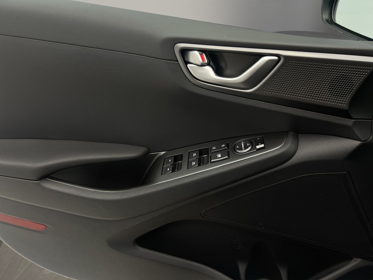 Hyundai IONIQ 1.6 GDI HEV Klass DCT - Foto 13