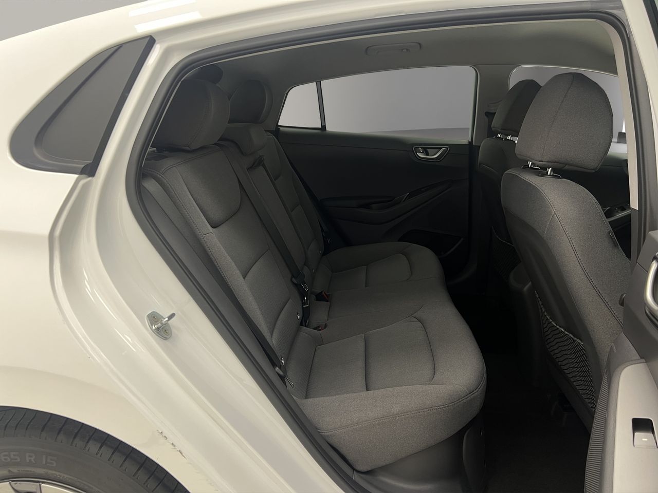 Hyundai IONIQ 1.6 GDI HEV Klass DCT - Foto 20