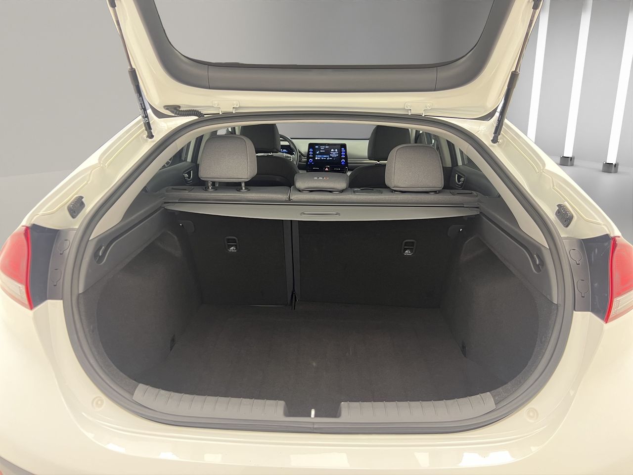 Hyundai IONIQ 1.6 GDI HEV Klass DCT - Foto 21