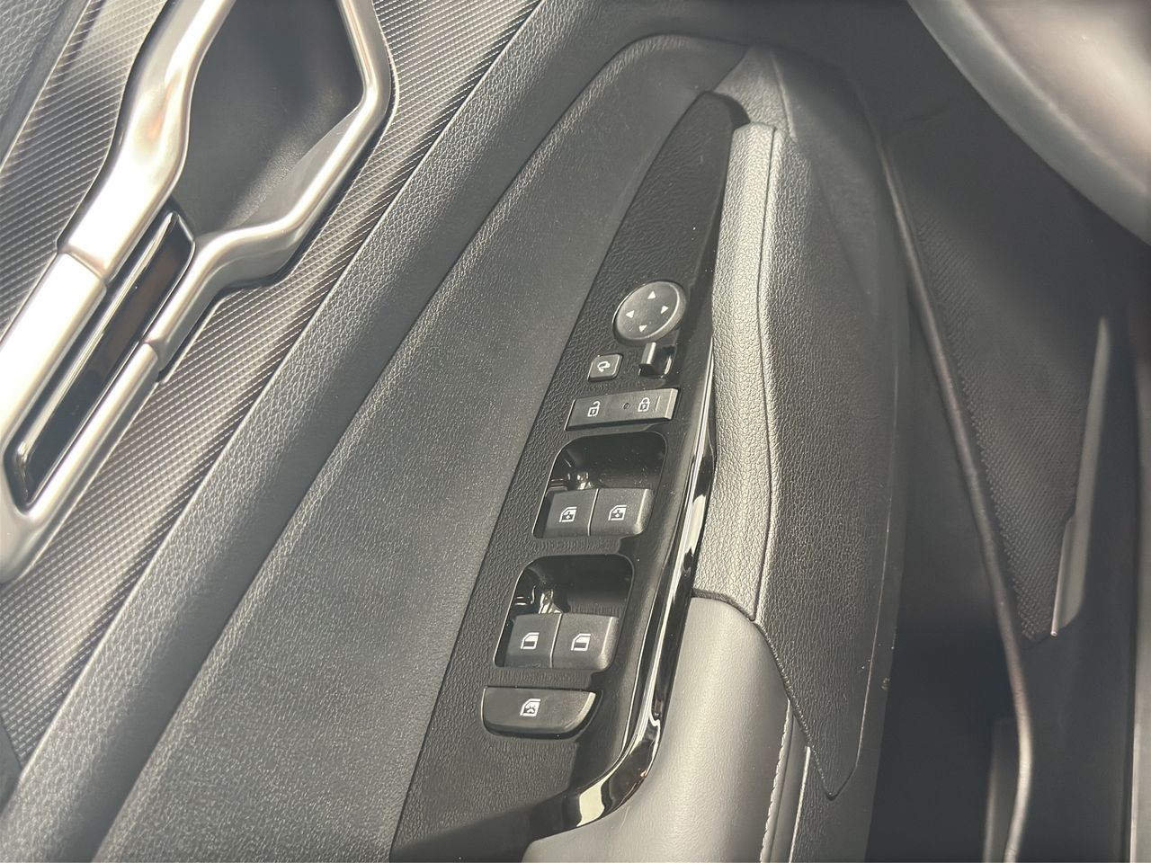 Kia Sportage 1.6 T-GDi MHEV 180CV Tech 4x4 DCT - Foto 17