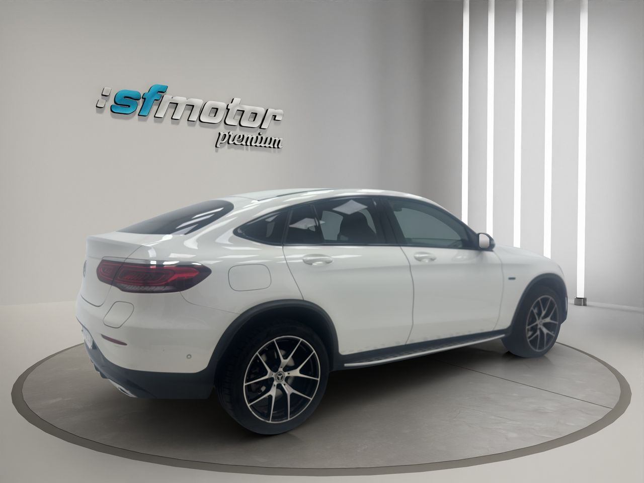 Mercedes Clase GLC GLC 300 de 4MATIC DIESEL AMG 305 CV - Foto 7