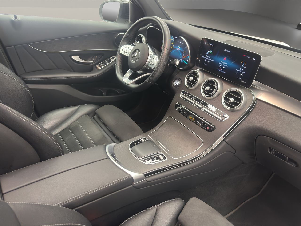 Mercedes Clase GLC GLC 300 de 4MATIC DIESEL AMG 305 CV - Foto 16