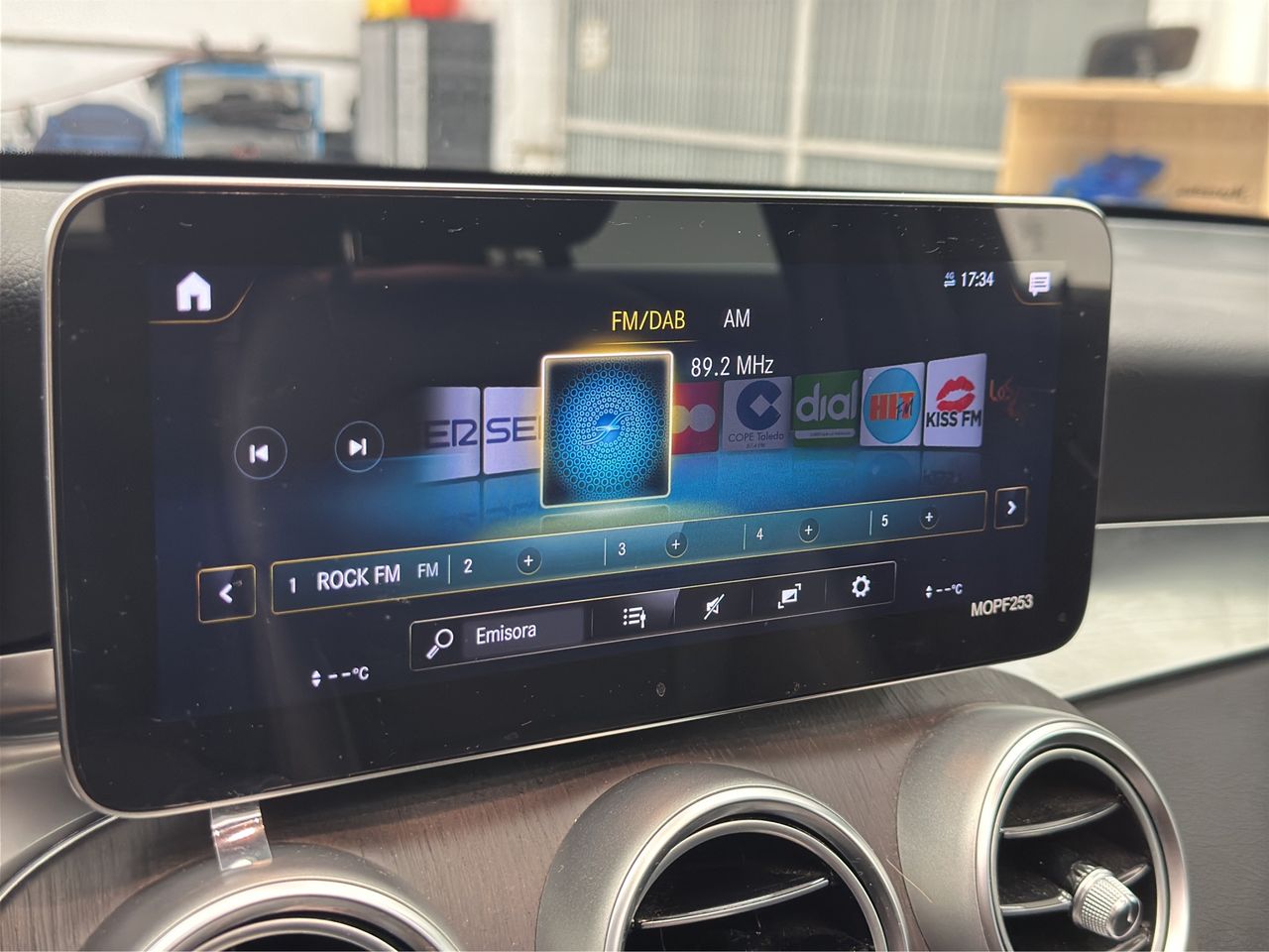 Mercedes Clase GLC GLC 300 de 4MATIC DIESEL AMG 305 CV - Foto 23