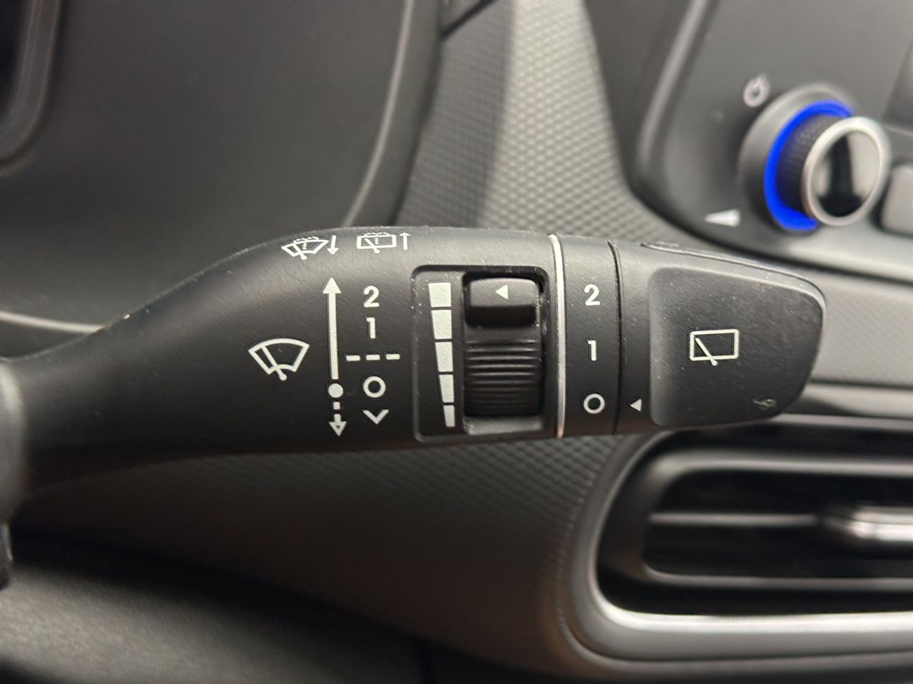 Hyundai Kona 1.6 GDI HEV Maxx DCT - Foto 28