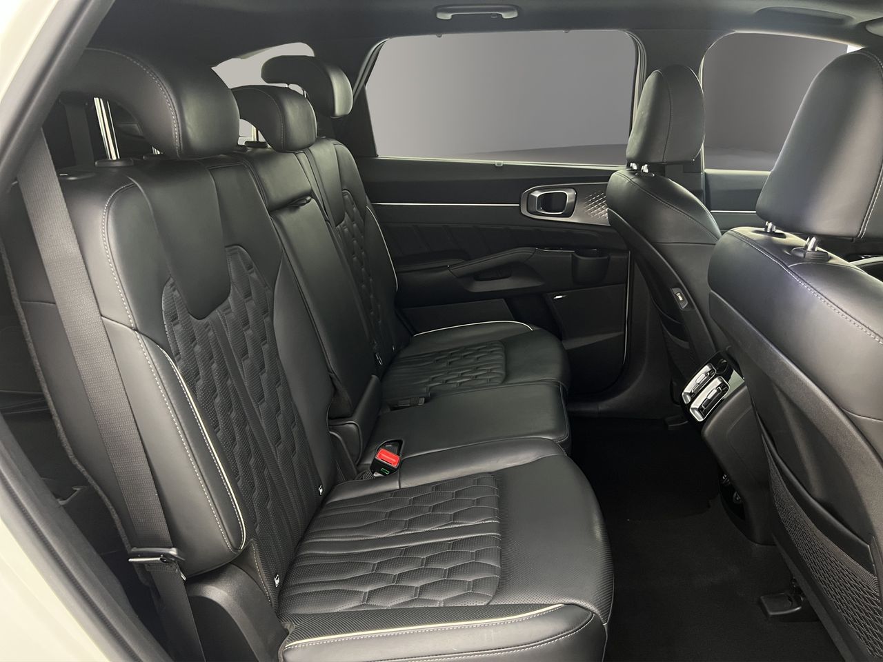 Kia Sorento 1.6 T-GDi HEV Emotion 4x2 7pl (P.Luxury) - Foto 20