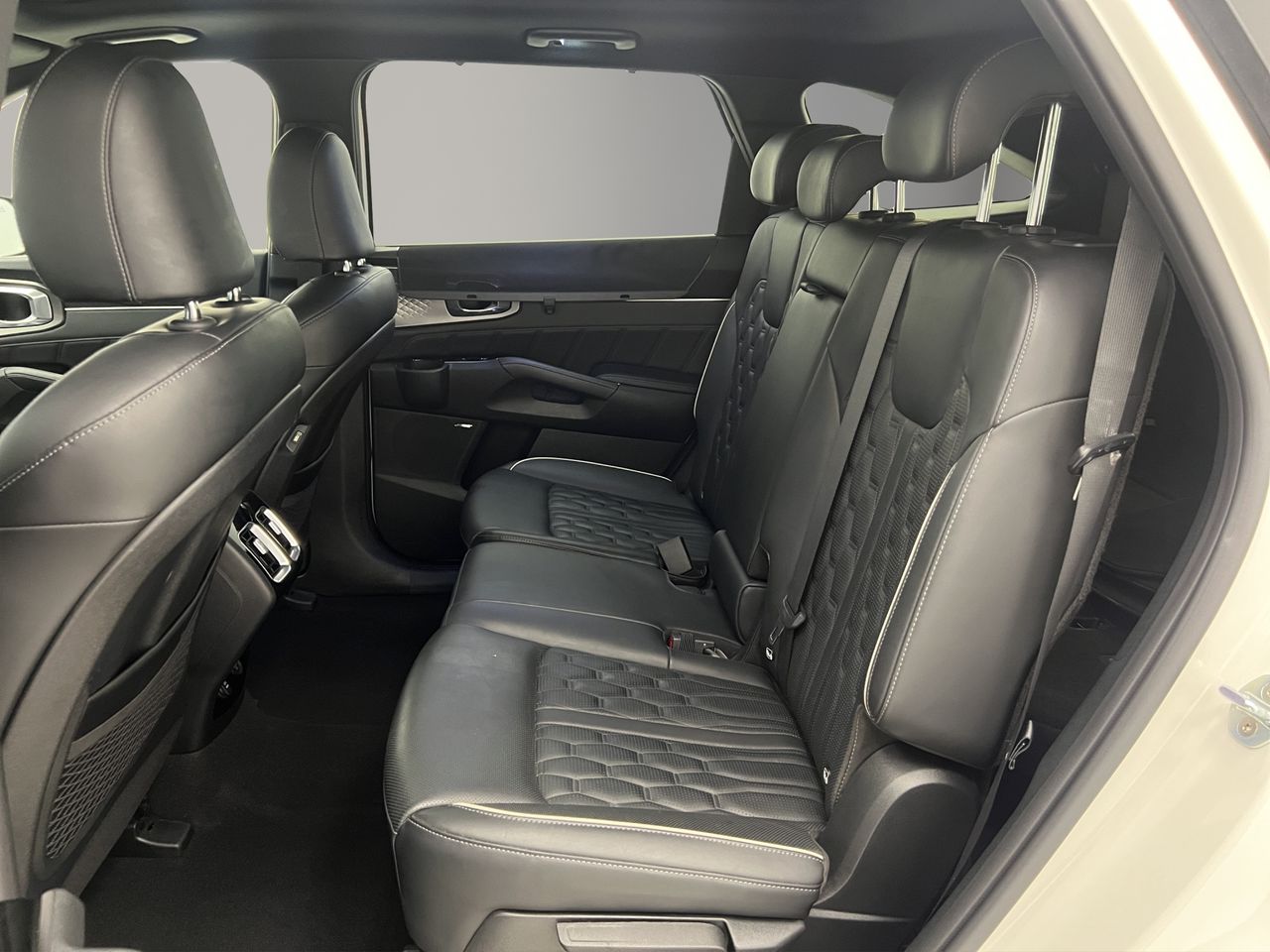 Kia Sorento 1.6 T-GDi HEV Emotion 4x2 7pl (P.Luxury) - Foto 14