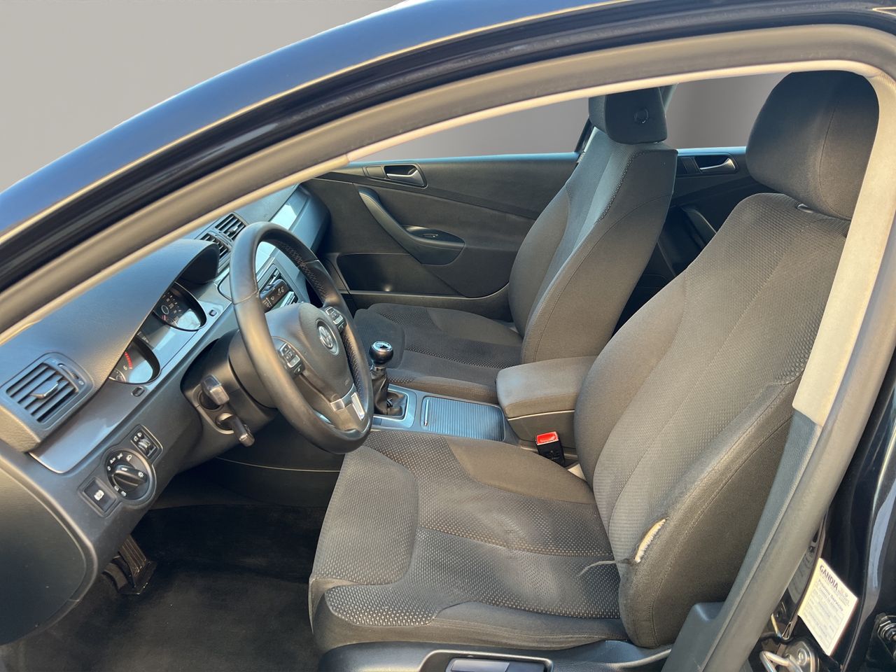 Volkswagen Passat 2.0 TDI 140 Advance Plus BlueMotion Tech - Foto 10