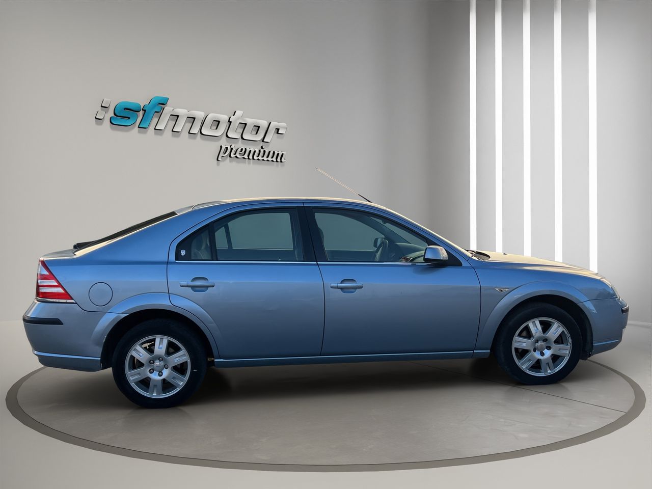 Ford Mondeo 2.0 TDCi Ghia - Foto 8