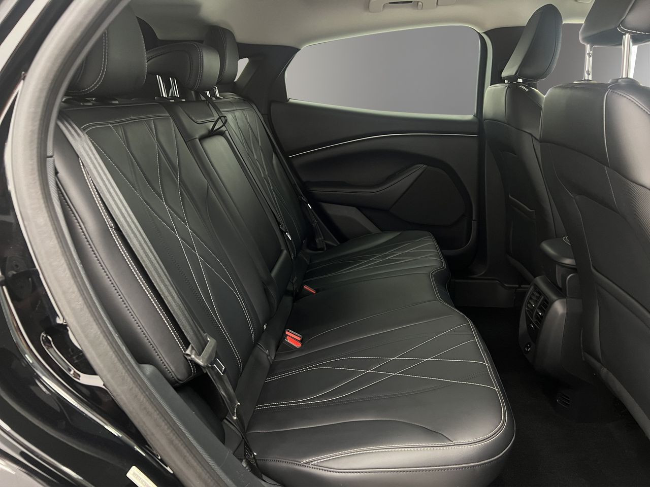 Ford Mustang Mach-E 216kW Batería 98.8Kwh - Foto 20