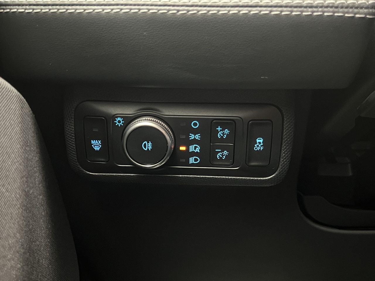 Ford Mustang Mach-E 216kW Batería 98.8Kwh - Foto 30