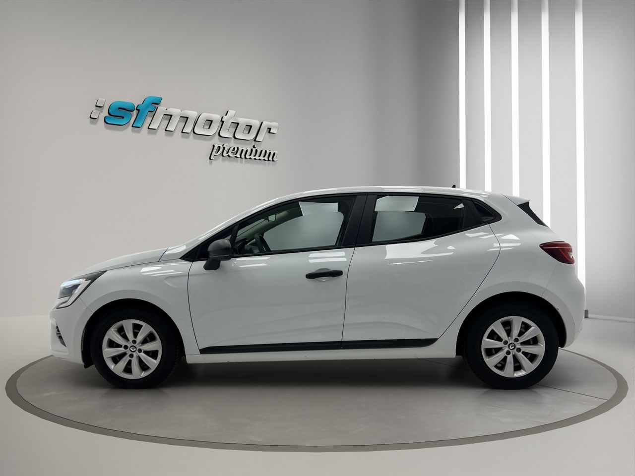 Renault Clio BUSINESS BLUE DCI 85CV BUSINESS BLUE DCI 85CV - Foto 4