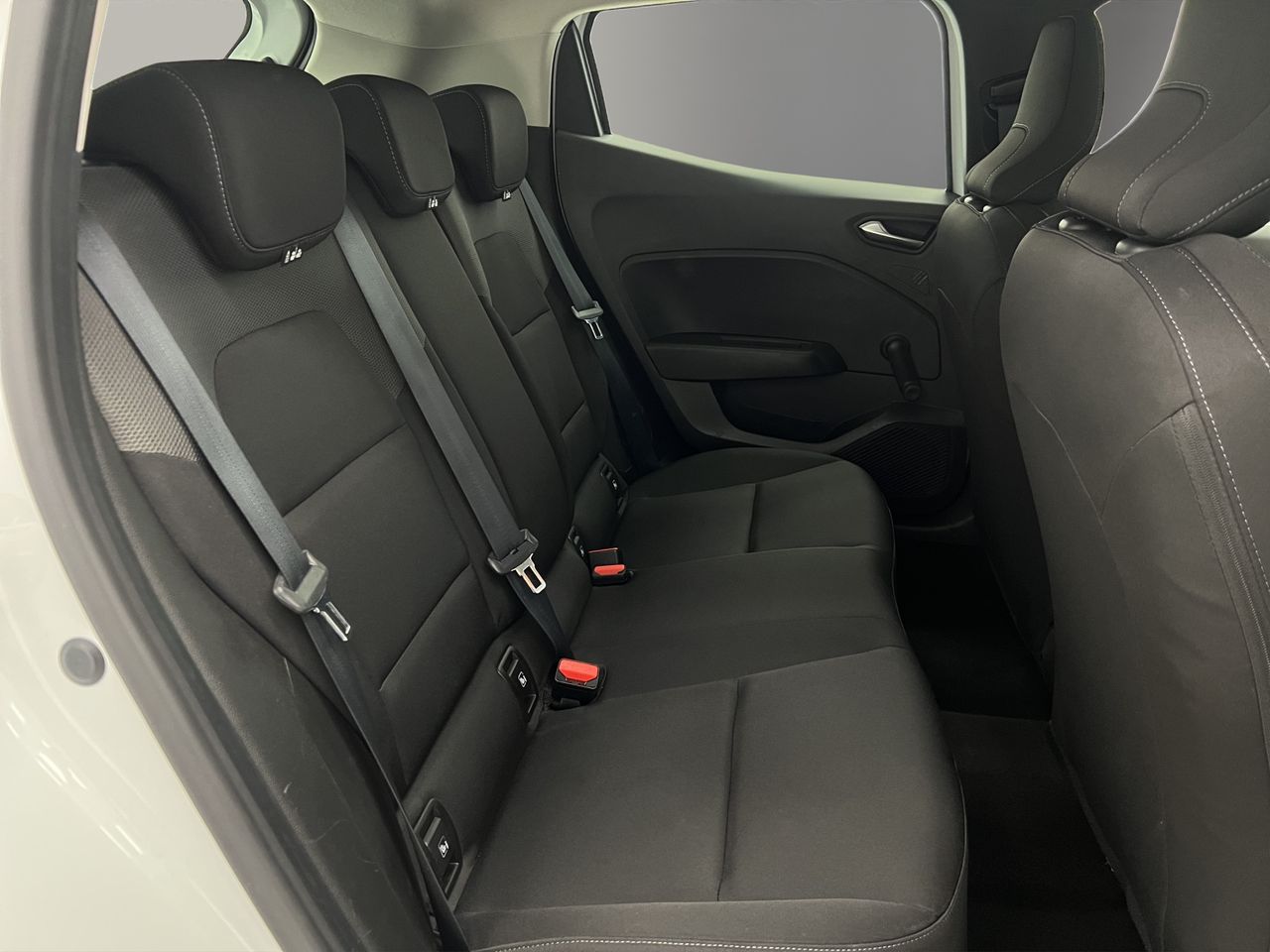 Renault Clio BUSINESS BLUE DCI 85CV BUSINESS BLUE DCI 85CV - Foto 21