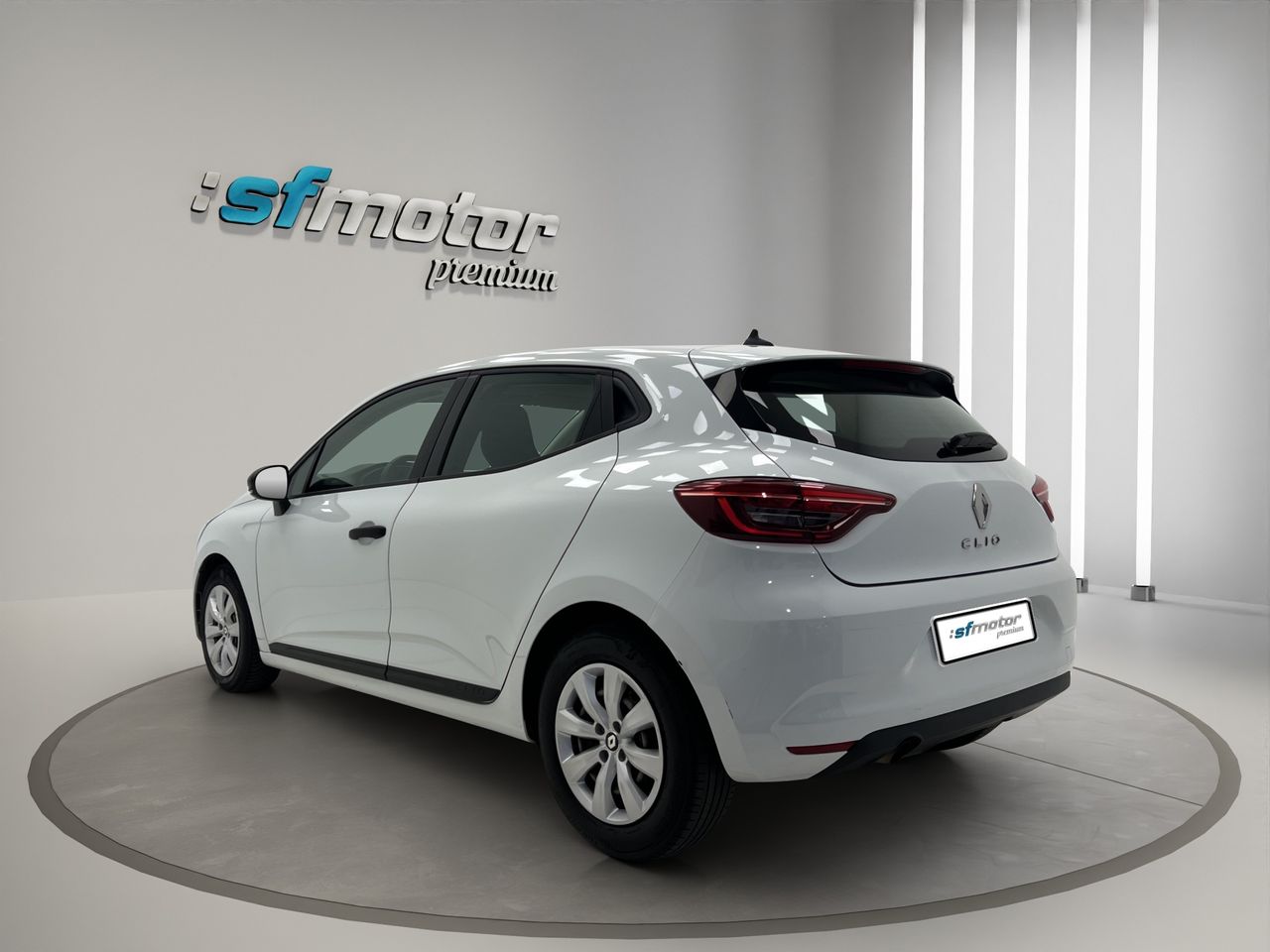 Renault Clio BUSINESS BLUE DCI 85CV BUSINESS BLUE DCI 85CV - Foto 5