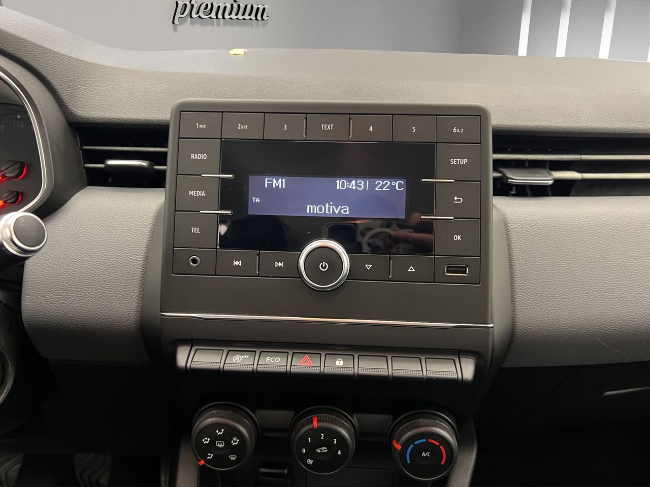 Renault Clio BUSINESS BLUE DCI 85CV BUSINESS BLUE DCI 85CV - Foto 18