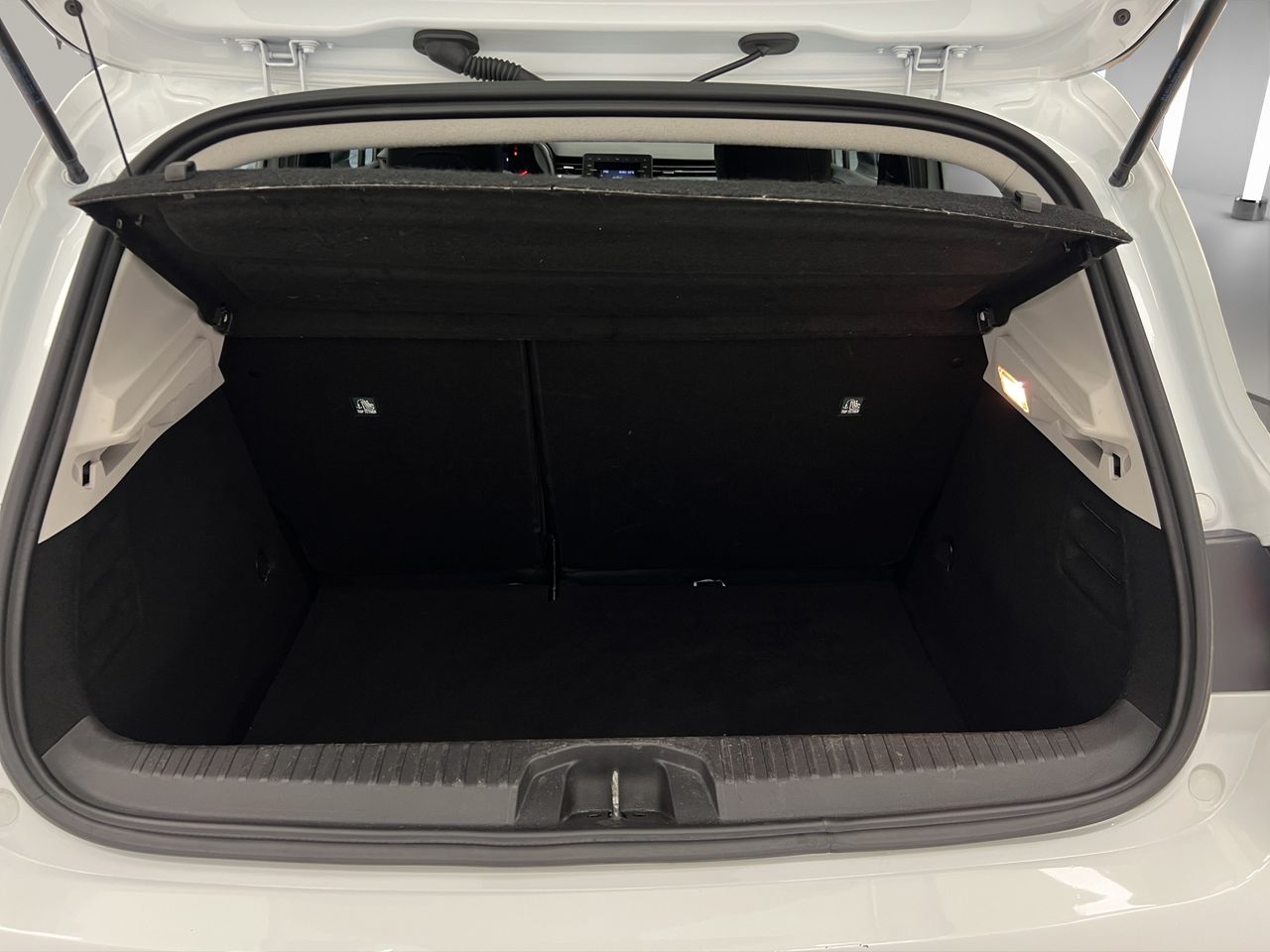 Renault Clio BUSINESS BLUE DCI 85CV BUSINESS BLUE DCI 85CV - Foto 22