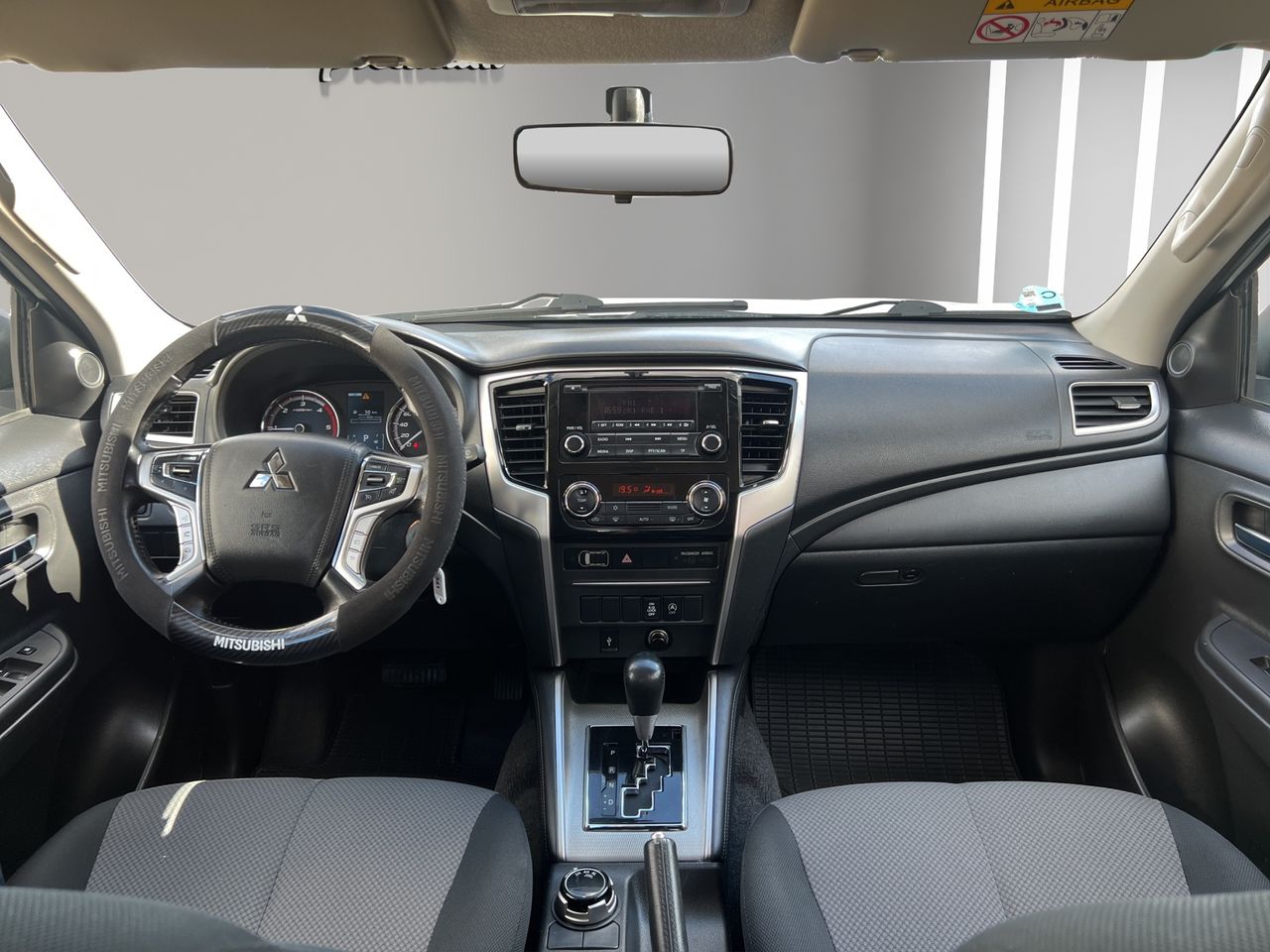 Mitsubishi L200 DID MPRO AUTO  - Foto 17
