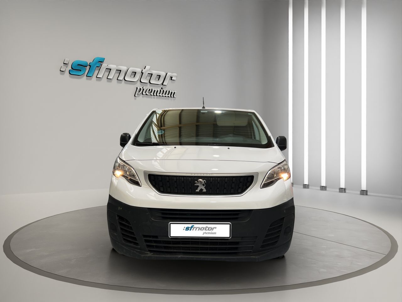 Peugeot e-Expert FURGON PRO BLUE  - Foto 3