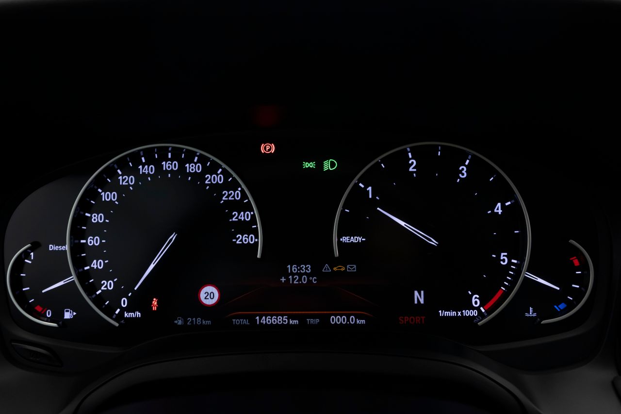 BMW Serie 3 318d Gran Turismo - Foto 37