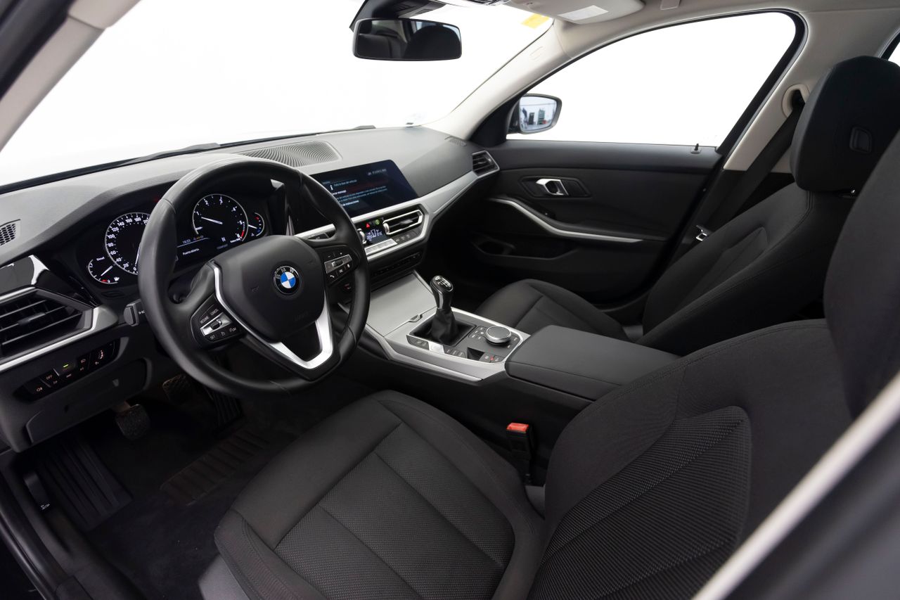 BMW Serie 3 318d Gran Turismo - Foto 29