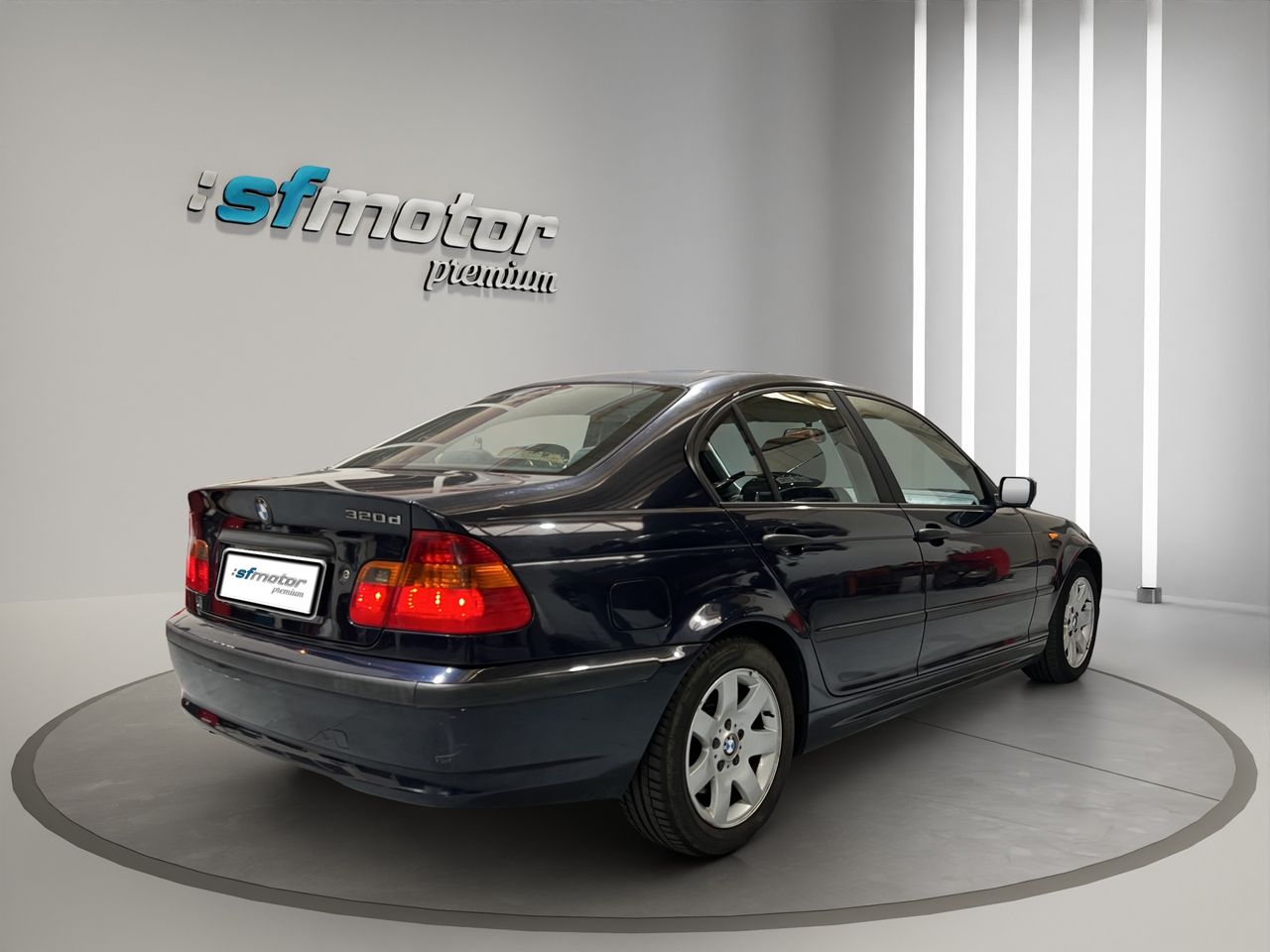 BMW Serie 3 320d - Foto 7