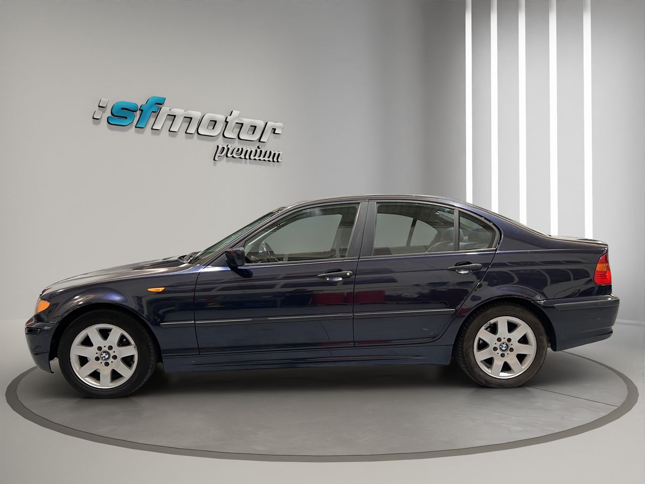 BMW Serie 3 320d - Foto 4