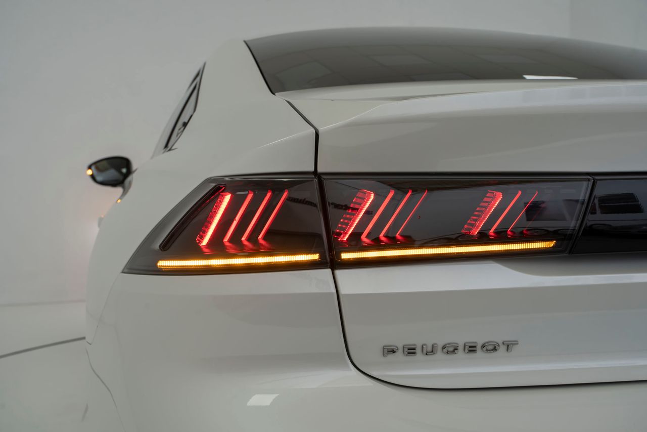 Peugeot 508 GTLine BlueHDi 96kW(130CV) S&S 6vel MAN - Foto 18